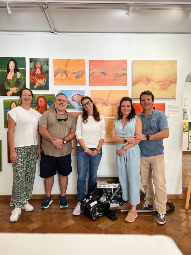 DdB.A ENCERRA EXPOSIÇÃO ANUAL COM DOAÇÃO AO MUSEU DO HOSPITAL E DAS&nbsp;CALDAS